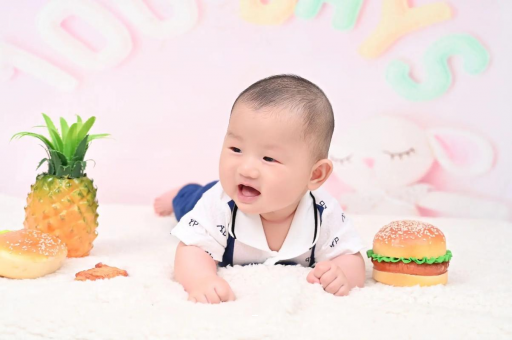 福鼎宝宝睡觉磨牙 福鼎宝宝睡觉磨牙